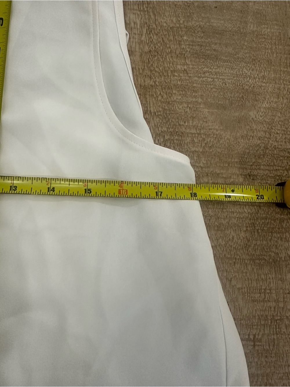 Ann Taylor Cream Tie-Neck Blouse | Size M | Sleeveless & Chic - Picture 13 of 15